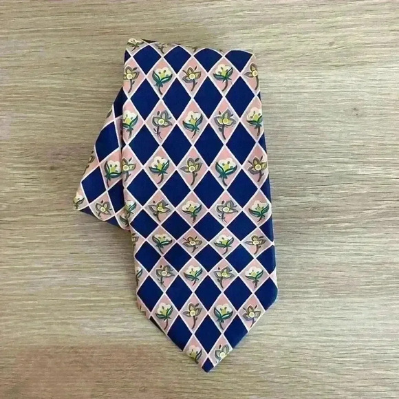 Tommy Hilfiger Tie - Picture 1 of 5